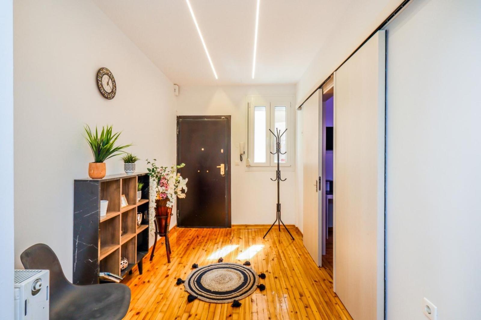 Filota Luxury - Free Public Parking Apartment Thessaloniki